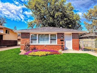 1138 E 152nd St, Dolton, IL 60419