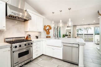 1222 Las Arenas Way Unit 23, Costa Mesa, CA 92627