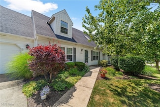 2594 Burridge Cir Unit L25, Twinsburg, OH 44087