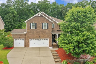 1919 Madeira Cir, Waxhaw, NC 28173