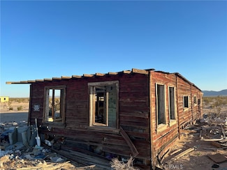 6000 Lanes Ln, Twentynine Palms, CA 92277
