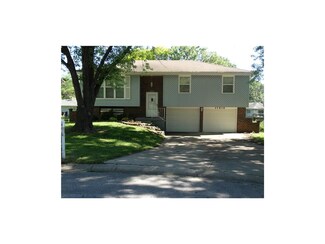 17312 E 6th Terrace Ct N, Independence, MO 64056
