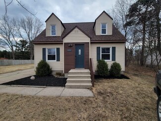 1101 Drent Rd, Muskegon, MI 49442