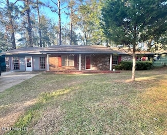 1776 Wood Glen Dr, Jackson, MS 39204