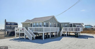 1022 S Green St, Tuckerton, NJ 08087