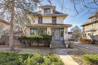 141 Park Ave, Dekalb, IL 60115