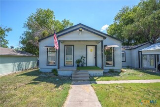 1419 E Avenue B, Temple, TX 76501