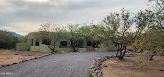 7044 S Y Lightning Ranch Rd, Hereford, AZ 85615