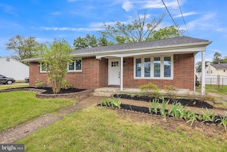 2831 Goucher Ave, Delanco, NJ 08075
