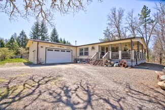 4550 Holland Loop Rd, Cave Junction, OR 97523