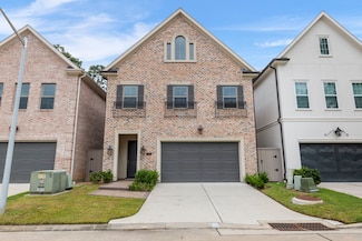 106 Cinder Berry St, Conroe, TX 77384