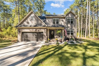 16641 Titmouse Ct, Wagram, NC 28396