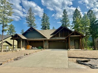 595 Grayling Rd, Lakeside, MT 59922