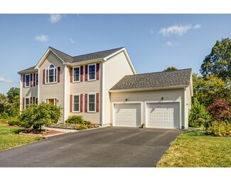 516 Roosevelt Dr, Northbridge, MA 01534
