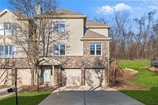 119 Fairway Landings Dr, Canonsburg, PA 15317