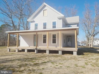 2 W Main St, Crisfield, MD 21817