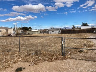 4800 Kelli Ln, Kingman, AZ 86409