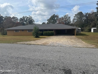 1033 Gertman Hill Rd, McComb, MS 39648