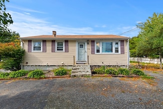 936 East St, Tewksbury, MA 01876