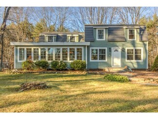 95 Hayes Rd, Madbury, NH 03823