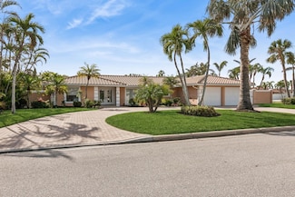 531 N Spoonbill Dr, Sarasota, FL 34236