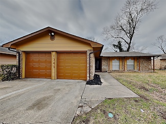 1349 Rutherford Dr, Mesquite, TX 75149