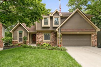 15621 Reeds St, Overland Park, KS 66223