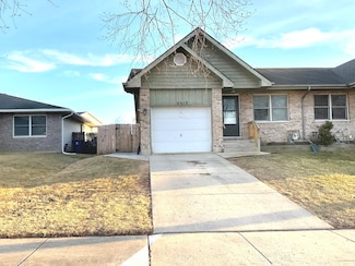 2517 Red Oak Trail, Crest Hill, IL 60403