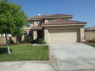 31547 Umbria Ln, Winchester, CA 92596