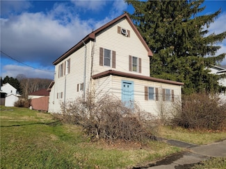 404 Ridge Ave, Punxsutawney, PA 15767