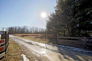 4268 E Farr Rd, Bloomington, IN 47408