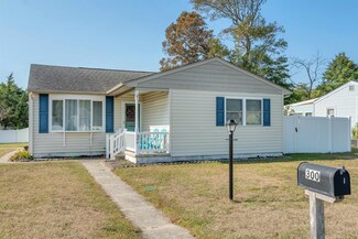 300 Hollywood Ave, Villas, NJ 08251