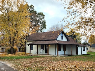 6138 Clinton St, Stilesville, IN 46180