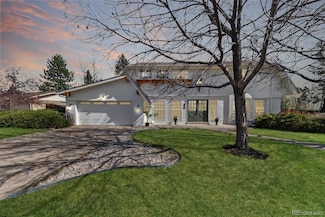 5467 W Hinsdale Place, Littleton, CO 80128