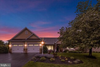 141 Broadstone St, Lancaster, PA 17603