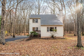 210 Clubhouse Dr, East Stroudsburg, PA 18302