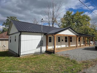 622 S East St, Hillsboro, OH 45133