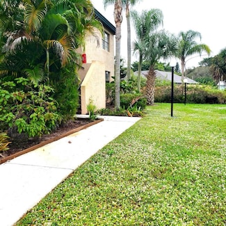 2472 SE Garden Terrace Unit 503, Port Saint Lucie, FL 34952