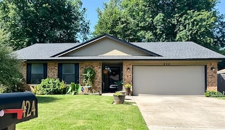 424 Cherryvale Rd, Edmond, OK 73003