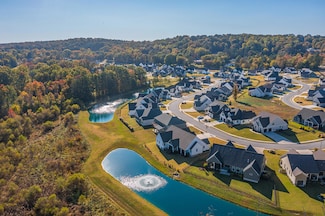 290 Pine Lakes Dr, Ringgold, GA 30736