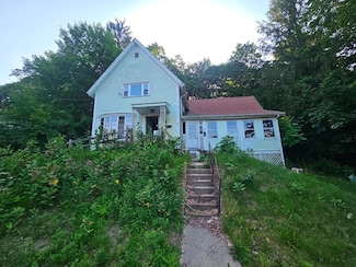 37 Bridge St, Monson, MA 01057