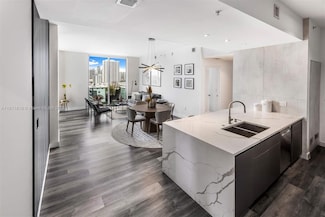 333 NE 24th St Unit PH1910, Miami, FL 33137