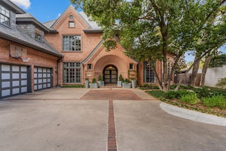 3000 Simondale Dr, Fort Worth, TX 76109