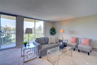 4540 8th Ave NE Unit 605, Seattle, WA 98105