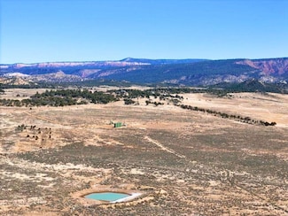 1720 Dr, Regina, NM 87046