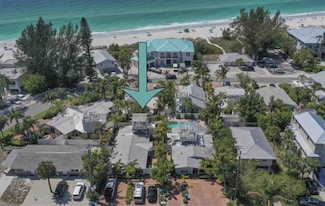 3206 6th Ave Unit 9, Holmes Beach, FL 34217