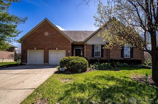 2773 Mill Pond Ct, Hamilton, OH 45011