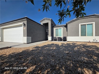 486 S Martinez Rd, Golden Valley, AZ 86413