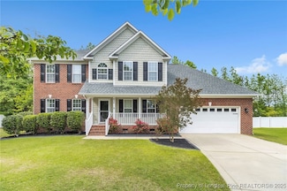 630 Thorncliff Dr, Raeford, NC 28376
