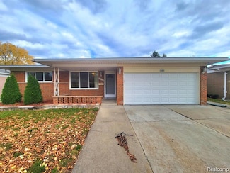 28142 Liberty Dr, Warren, MI 48092